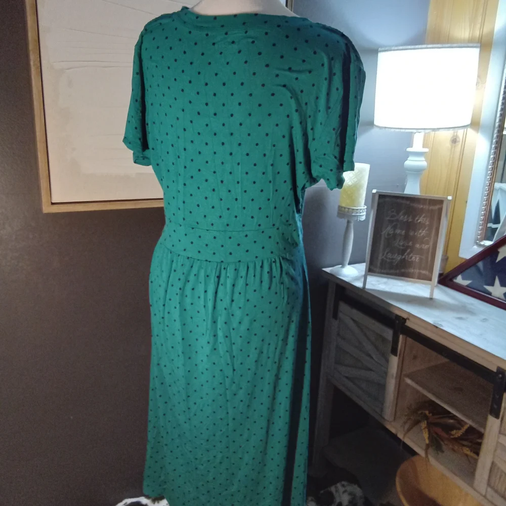 L.L BEAN SET OF 2, Wrap Maxi Dresses. - Picture 4 of 4